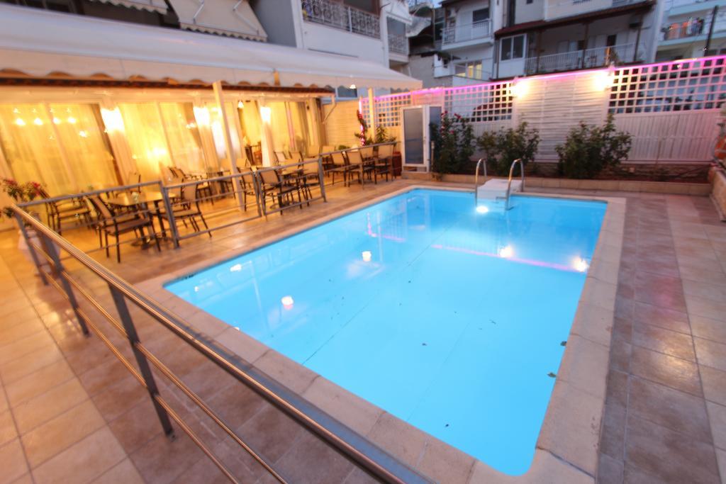 Hotel Mallas Nea Kallikrateia Экстерьер фото